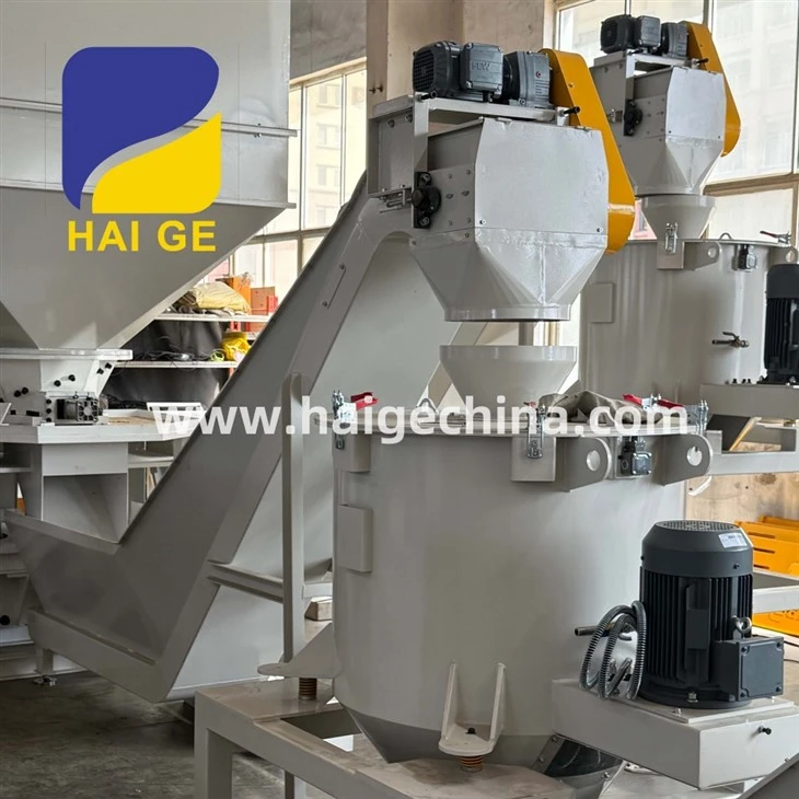 Hot Sale Best Quality Vertical Chip Crushing Machine price Hot Sale Best Quality Vertical Chip Crushing Machine price